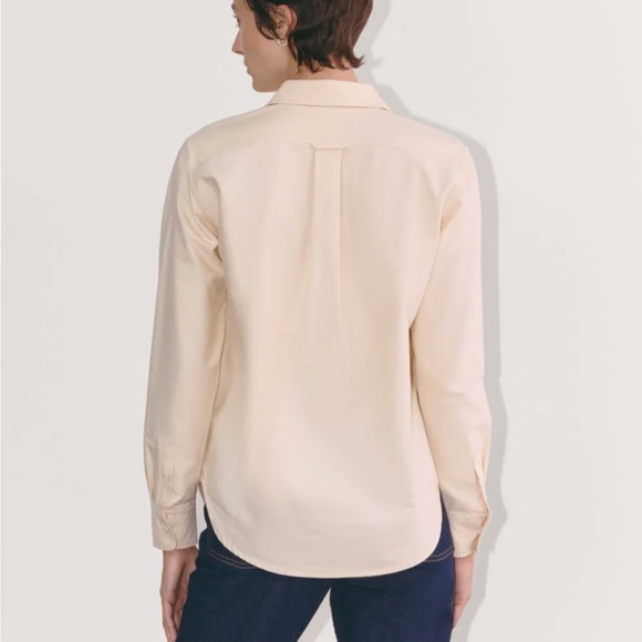 Everlane The Must-Have Oxford Shirt in Apricot NWT - Picture 2 of 9